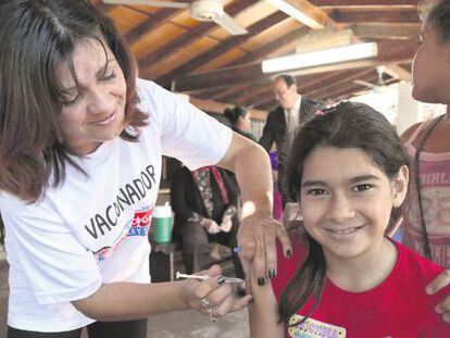 Campanhas de vacinação são festa na América Latina.