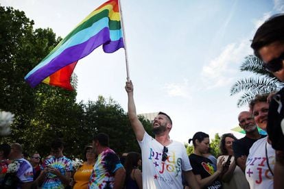 Marcha em Orlando, domingo, em homenagem às vítimas Spencer Platt.