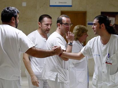 “Não sabemos o que a curou”, dizem médicos ao darem alta à enfermeira
