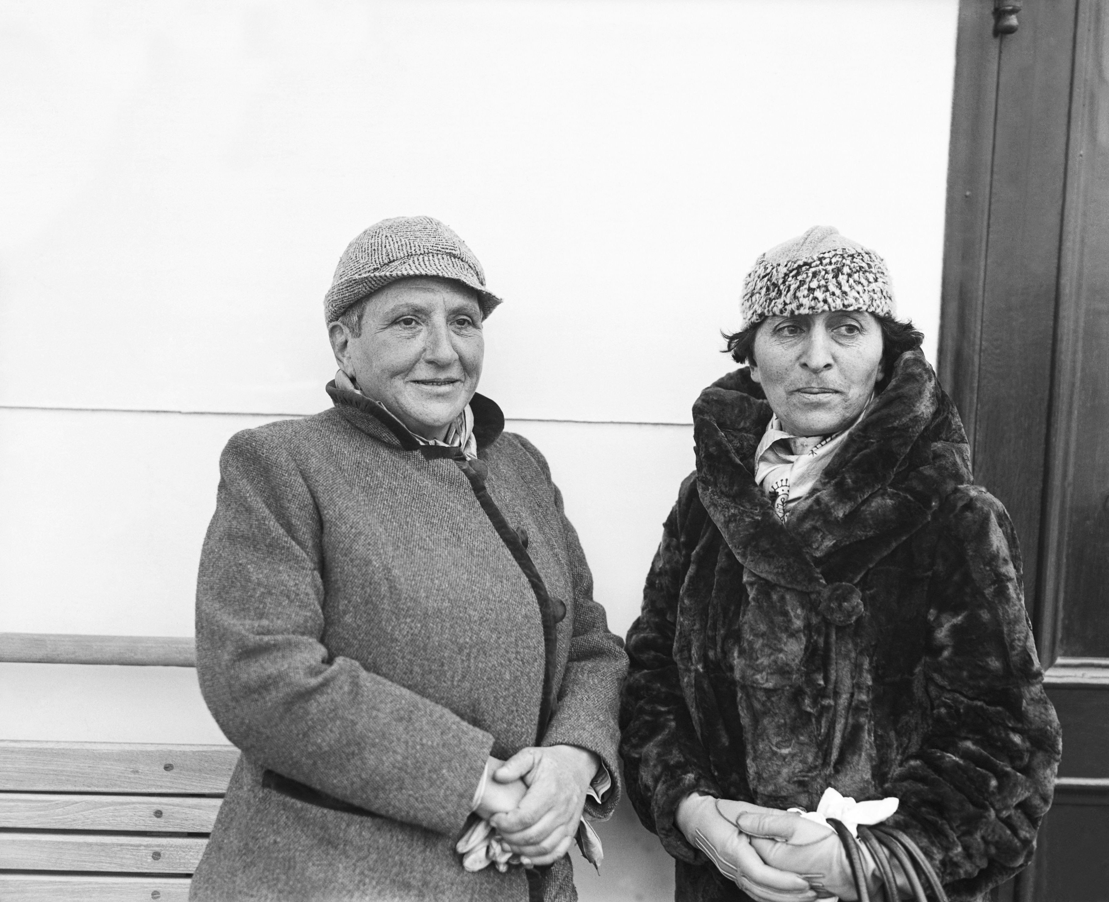 Janet Malcolm contou em 'Duas vidas' a história de Gerturde Stein e Alice Toklas ( na imagem), duas judias lésbicas durante a II Guerra Mundial.   