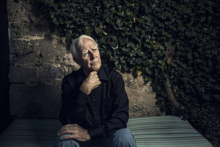 John Lhe Carré, retratado em Deia (Maiorca) em agosto.