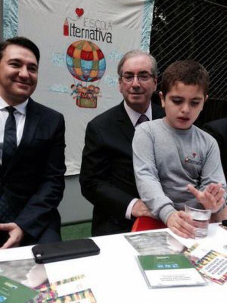 Eduardo Cunha no lançamento de cartilha da Campanha Nacional de Conscientização do Autismo no Paraná, nesta sexta-feira.