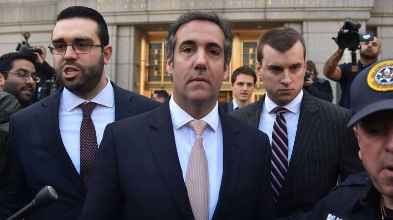 Michael Cohen na porta do Tribunal Federal de Nova York.