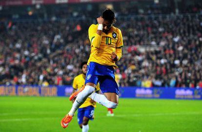 Golefutebol: O chute mais rápido do mundo