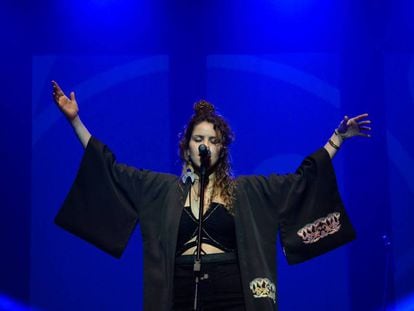 A cantora paraense Luê, que se apresentou nesta quarta no Festival Se Rasgum.