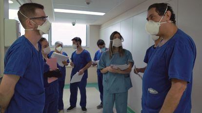 Equipe da unidade de terapia intensiva do Instituto de Infectologia Emilio Ribas, de São Paulo.