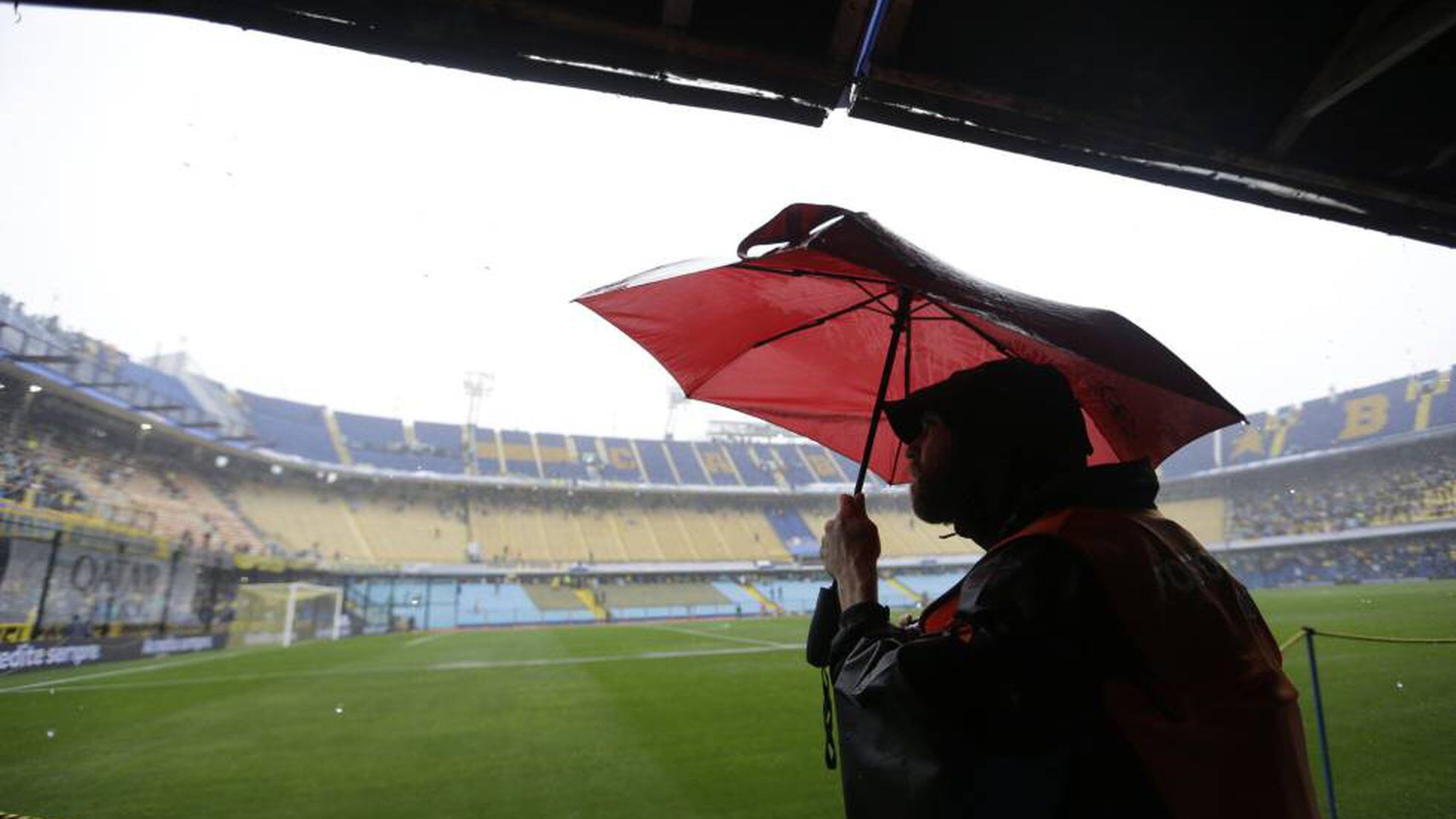 Por fogos de artifício contra o Boca Juniors, River Plate é punido