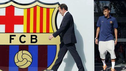 Rosell e Neymar, no dia da apresentação do brasileiro.