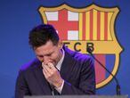 Rueda de prensa de despedida de Messi, este domingo en el Camp Nou.