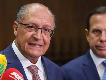 Temer, Alckmin, Doria e Pelé abrem Fórum Econômico Mundial em São Paulo