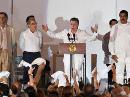 Presidente da Colômbia, ex-ministro da Defesa, apostou todo seu capital político no acordo de paz