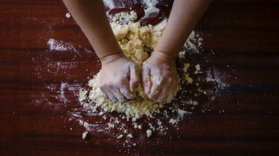 Receitas de pão caseiro também têm invadido as redes sociais nas últimas semanas.