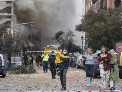 As imagens da explosão que destruiu um edifício e causou mortes no centro de Madri, na Espanha