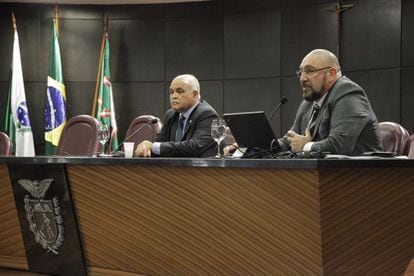 À direita, o procurador Januário Paludo, da Operação Lava Jato no Paraná