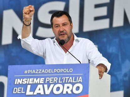 O líder da Liga, Matteo Salvini, durante um comício em 4 de julho em Roma. TIZIANA FABI