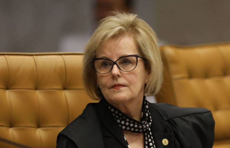 Ministra Rosa Weber votou contra 'habeas corpus' para Lula.