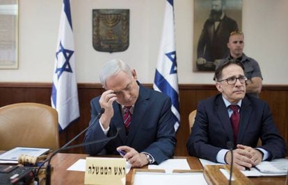 O primeiro-ministro israelense, Benjamin Netanyahu, na reunião do Governo do domingo.