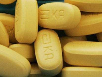 Comprimidos de Kaletra, um medicamento contra o HIV.