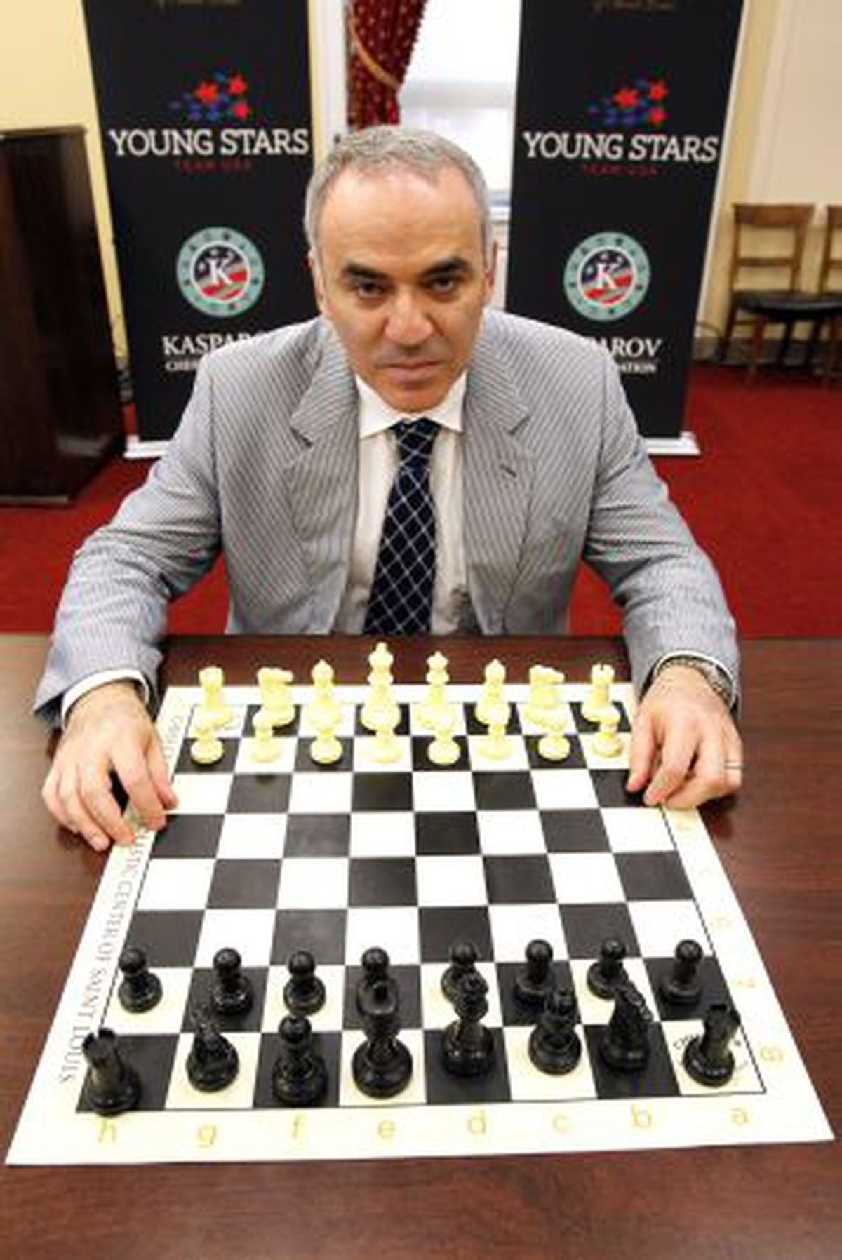 Kasparov: “Carlsen sofre de síndrome de vingança”, Esportes