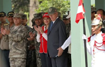 Kuczynski, e a primeira-ministra Araoz, nesta terça-feira em Lima.