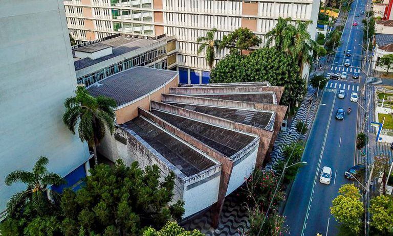 Universidade Federal do Paraná.