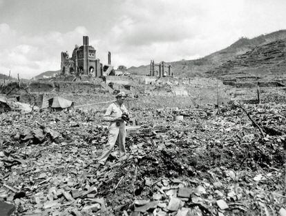 A cidade japonesa de Hiroshima após o ataque nuclear de 6 de agosto de 1945. 
