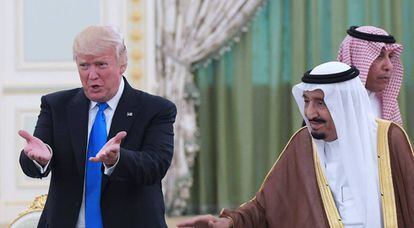 Donald Trump e Salman bin Abdelaziz, em maio de 2017, em Riad.