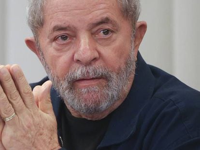 Lula em encontro do PT, em março de 2015