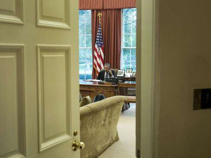 O presidente Obama no Salão Oval.