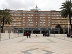 El hospital Virgen del Rocío de Sevilla, a donde fue trasladada la víctima de la agresión. 