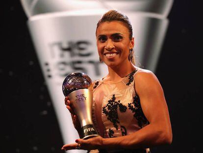 Marta ganhou o prêmio de melhor do mundo pela sexta vez. 