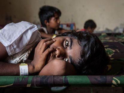 Uma criança birmana rohingya em um refúgio temporário na Indonésia.