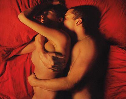 Cena de 'Love'.