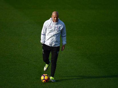 Zidane, no último treinamento antes do clássico.