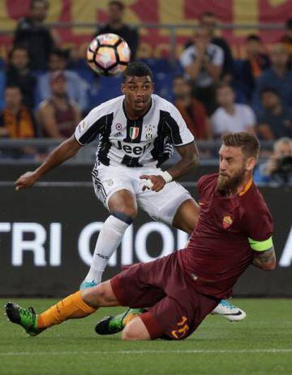 Lemina e De Rossi durante o Roma-Juventus do fim de semana passado.