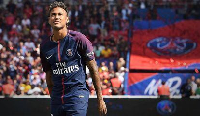 É preciso dizer: Neymar não consegue mais jogar em alto nível