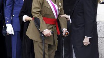 Os Reis, o Príncipe e o presidente Rajoy na Páscoa Militar de 2014.