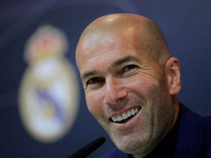 Zinedine Zidane, em uma coletiva de imprensa com o Real Madrid, no ano passado.