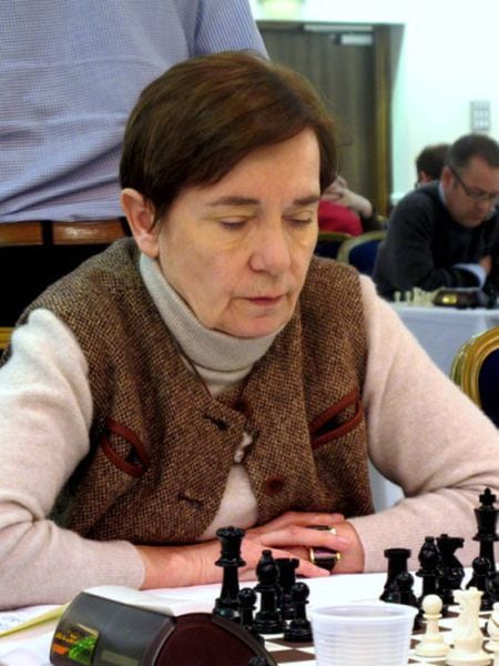 A doutora Jana Bellin, presidenta da Comissão Médica da FIDE.