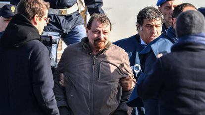 Cessar Battisti, no aeroporto de Ciampino, em janeiro.