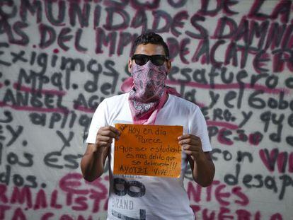Um aluno da Escola Normal Rural de Ayotzinapa.