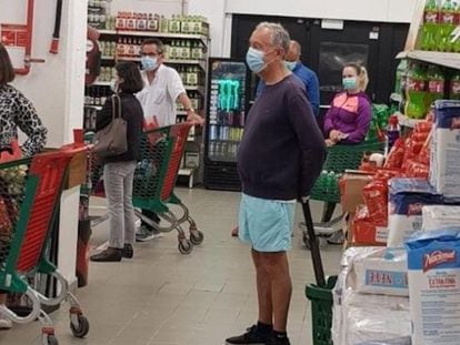 A foto do presidente português no supermercado que surpreende mais o resto do mundo que Portugal 