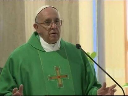 O Papa: “Peço perdão humildemente pelos abusos cometidos pelo clero”