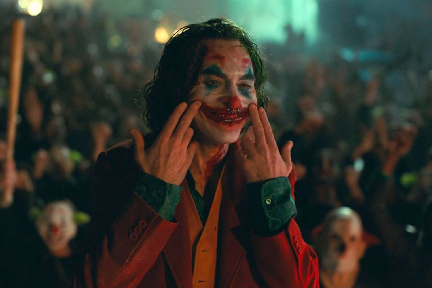 Joaquin Phoenix no final de 'Coringa' (2019). 