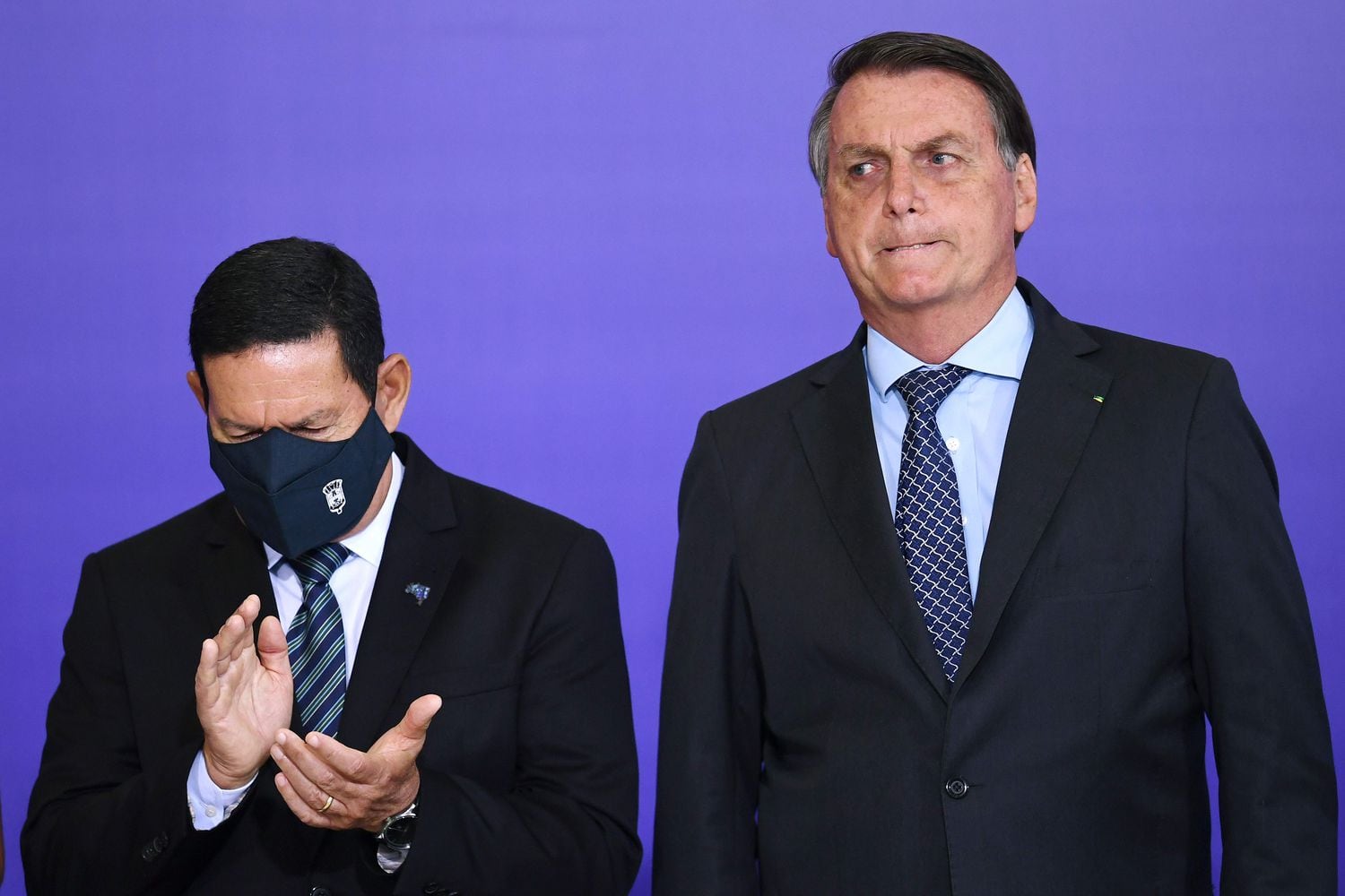 O vice-presidente Hamilton Mourão e o presidente Jair Bolsonaro, em um evento no Palácio do Planalto em 9 de novembro.