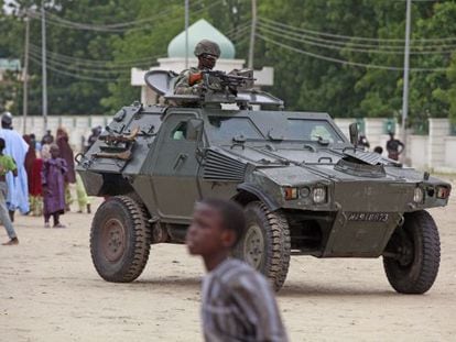 O Exército nigeriano em Maiduri.