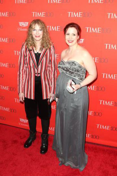 Mia Farrow e sua filha Dylan no evento 100 TIME, em abril de 2016.
