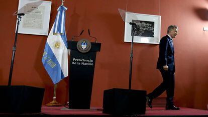 O presidente Mauricio Macri quinta-feira na Casa Rosada, depois de comentar o aumento do índice de pobreza registrado no primeiro semestre do ano.