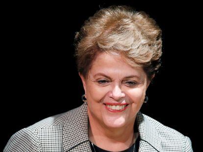Ex-presidente Dilma Rousseff em evento em Paris, em março de 2020.