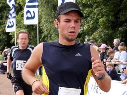 Andreas Lubitz, correndo uma maratona em setembro de 2009.